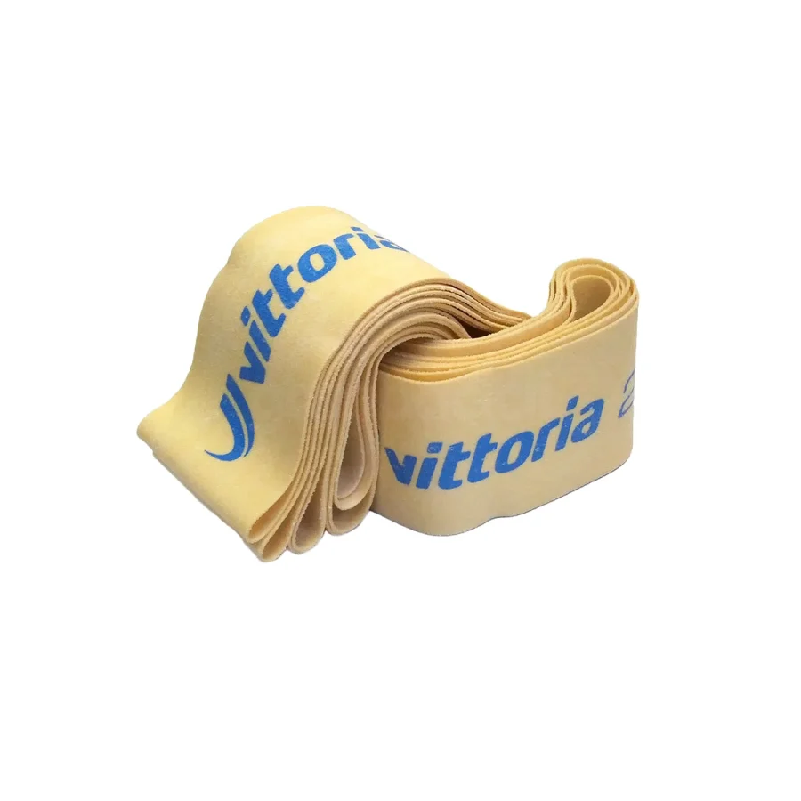 nastro antiforature vittoria kevlar installato all'interno del pneumatico cabella ciclo sport